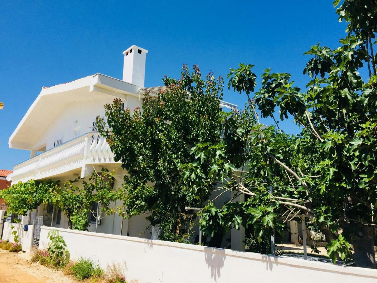 Apartament Marija *